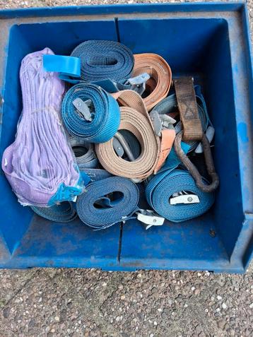 Partij Spanbandjes beschikbaar voor biedingen