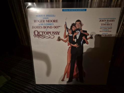 Elpee Octopussy, Cd's en Dvd's, Vinyl | Filmmuziek en Soundtracks, Zo goed als nieuw, Verzenden