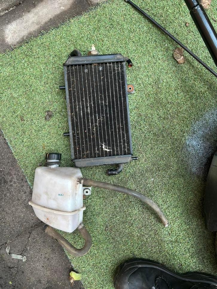Hexagon radiateur, Motoren, Tuning en Styling, Ophalen of Verzenden