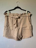 Lichtbruine korte broek met ruches • Janina • 44 • Jfashion, Kort, Beige, Maat 42/44 (L), Ophalen of Verzenden