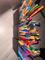 Pennen, potloden en stiften incl. etui, Hobby en Vrije tijd, Tekenen, Ophalen of Verzenden, Gebruikt, Potlood of Stift