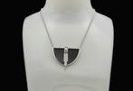 Zilveren Art Deco hanger onyx en swarovski ketting. 2025/711, Overige voorstellingen, Met edelsteen, ., Zwart