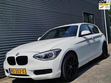 BMW 1-serie 114i EDE 07-2014 Alpinweiss III beschikbaar voor biedingen