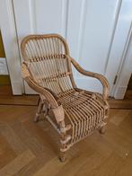 Rotan kinderstoel, Kinderen en Baby's, Kinderkamer | Tafels en Stoelen, Ophalen, Zo goed als nieuw, Stoel(en)