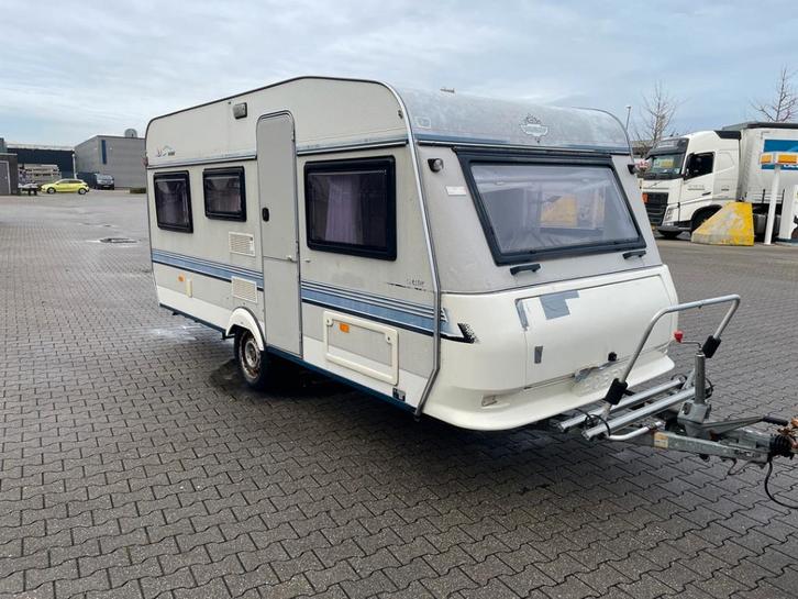 Hobby Classic model 460 schade caravan, Caravans en Kamperen, Caravans, Bedrijf, tot en met 4, 750 - 1000 kg, Overige, Hobby, Vast bed