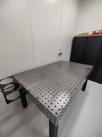Lastafel 2000x1200x150 beschikbaar voor biedingen