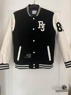 Mooie Retour baseball jack maat 13/14 158-164, Ophalen, Zo goed als nieuw, Jongen, Jas