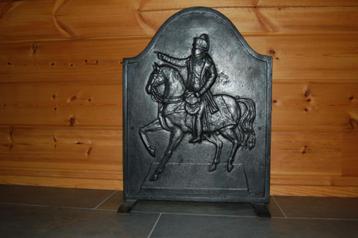 Haardplaat antiek gietijzer Napoleon beschikbaar voor biedingen