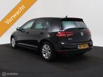 Volkswagen Golf 1.0 TSI Comfortline PDC Camera Cruise Clima, Stof, Gebruikt, Met garantie (alle), Zwart