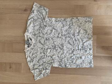 Carhartt WIP T-shirt maar M inside oud met borstvakje beschikbaar voor biedingen