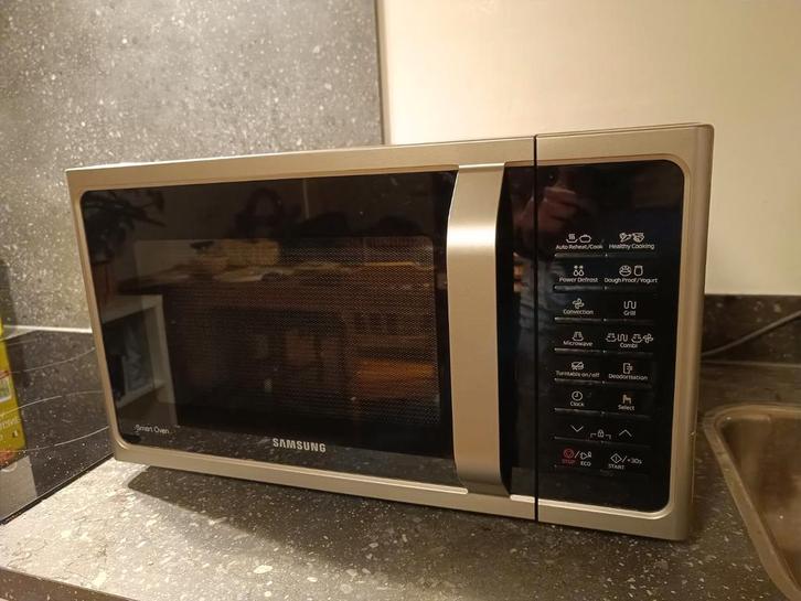 Samsung Combimagnetron - combi oven - microwave, Witgoed en Apparatuur, Magnetrons, Zo goed als nieuw, Vrijstaand, Combimagnetron
