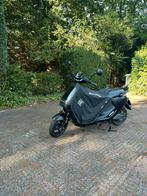 Segway eScooter, E110SE launch edition. 45 km/geel kenteken, Fietsen en Brommers, Scooters | Overige merken, Ophalen, Gebruikt