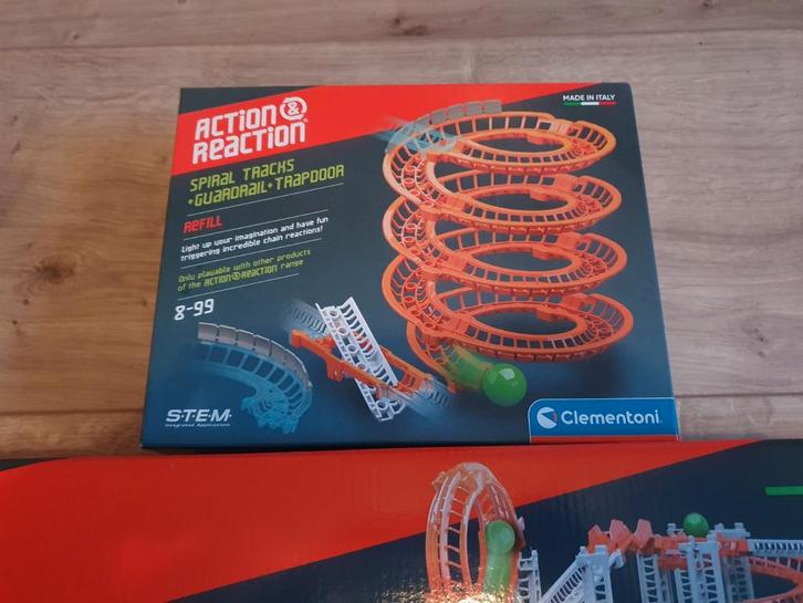 Clementino spirale track+guardrail en trapdoor, Kinderen en Baby's, Speelgoed | Racebanen, Elektrisch, Overige merken, Ophalen of Verzenden