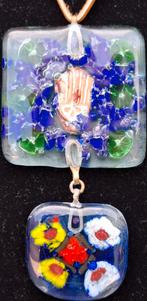 Hanger . Dubbele hanger.  Glas. Murano?, Ophalen, Glas of Kristal, Zo goed als nieuw, Overige kleuren
