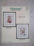 Hummel borduurpatroon meisje en jongen  in een appelboom (8), Ophalen of Verzenden, Gebruikt, Handborduren, Patroon