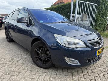 Opel Astra Sports Tourer 1.6 Turbo Cosmo (bj 2011) beschikbaar voor biedingen
