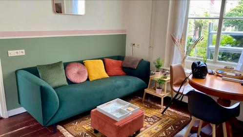 3-zitsbank Groen Velours (slechts 3 jaar oud), Huis en Inrichting, Banken | Bankstellen, Zo goed als nieuw, Rechte bank, Driepersoons