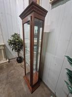 Klassieke vitrinekast, servieskast., Ophalen, Zo goed als nieuw, 25 tot 50 cm