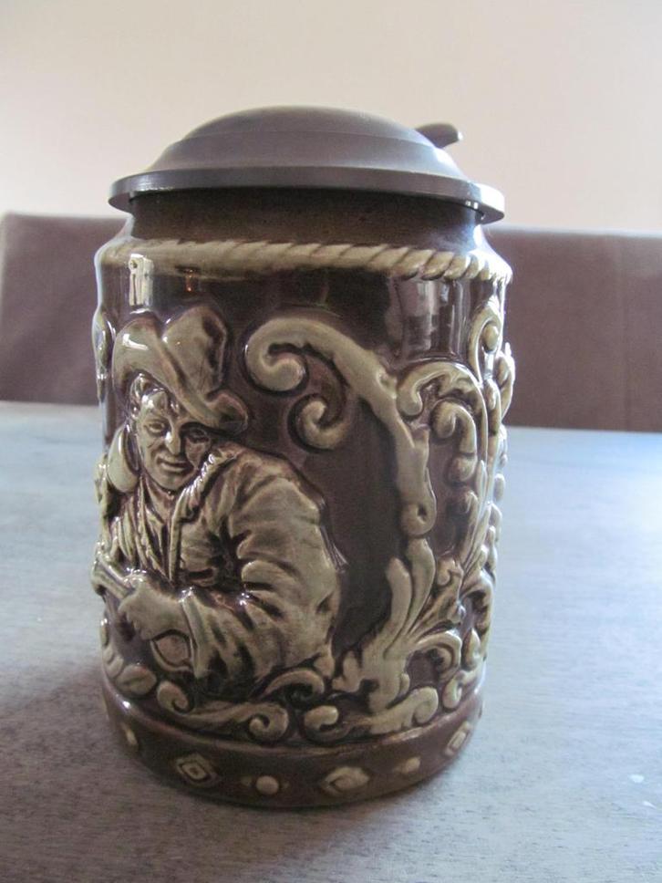 Bierpul Koninklijke Plateelbakkerij Gouda Gemerkt, Verzamelen, Biermerken, Zo goed als nieuw, Pul(len), Overige merken, Ophalen of Verzenden