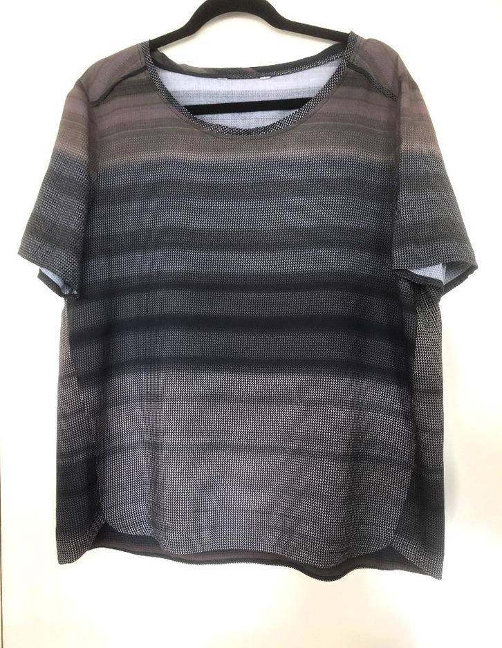 Mooie Top van YAYA - maat 46, Kleding | Dames, Blouses en Tunieken, Nieuw, Maat 46/48 (XL) of groter, Overige kleuren, Ophalen of Verzenden