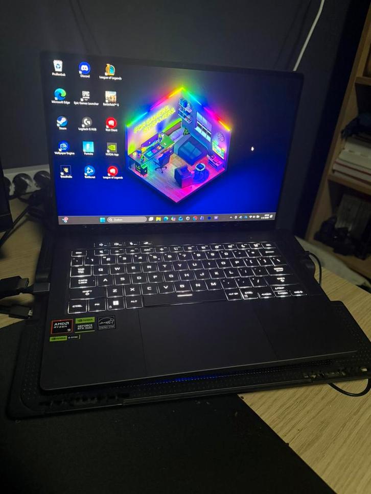 Asus zephyrus g14, Computers en Software, Windows Laptops, Zo goed als nieuw, 14 inch, SSD, 4 Ghz of meer, 32 GB, Qwerty, Met videokaart