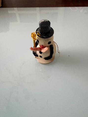antiek kerst sneeuwmannetje beschikbaar voor biedingen