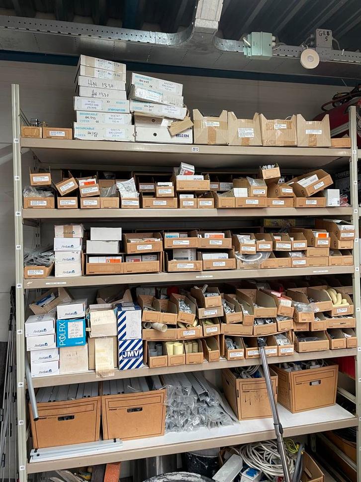 Grote partij elektra materiaal | €50.000+ nieuwwaarde, Doe-het-zelf en Verbouw, Elektra en Kabels, Zo goed als nieuw, Overige typen