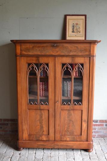 Prachtige antieke mahonie houten vitrinekast, boekenkast. beschikbaar voor biedingen
