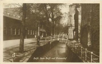 (386-261-015) Delft Oude Delft beschikbaar voor biedingen