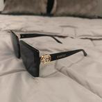GUCCI zonnebril, Sieraden, Tassen en Uiterlijk, Zonnebrillen en Brillen | Dames, Ophalen of Verzenden, Zo goed als nieuw, Zwart
