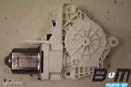 Raammotor RA (bijrijderskant) Audi S1 8K0959812A, Gebruikt