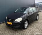 Volkswagen Polo 1.4-16V Turijn AIRCO|NW APK|ELEK PAKKET, Auto's, Voorwielaandrijving, Elektrische ramen, Zwart, Origineel Nederlands