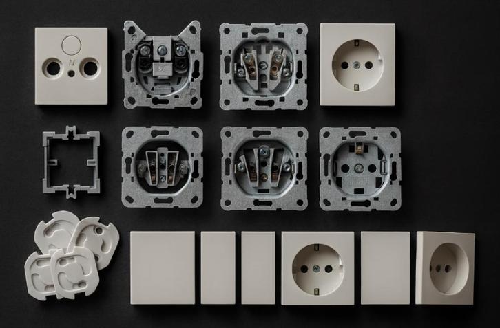 Diverse elektra, RJ45 connectoren etc., Doe-het-zelf en Verbouw, Elektra en Kabels, Overige typen, Ophalen of Verzenden