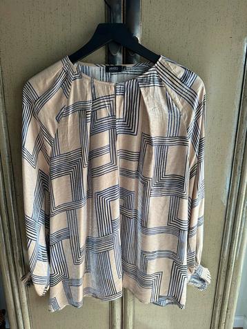 Yesta feestelijke blouse sand/navy met mooie print maat 50 beschikbaar voor biedingen
