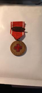 Nederlandse Rode Kruis Medaille XX 20 jaar trouwe dienst., Verzamelen, Militaria | Algemeen, Ophalen of Verzenden, Overige soorten