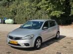 Kia (Pro) Cee d 1.4 Cvvt 2011 Grijs, 4 cilinders, 1396 cc, Origineel Nederlands, Handgeschakeld