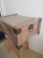 Houten kistje met knutsel spullen, Hobby en Vrije tijd, Knutselen, Ophalen, Materiaal