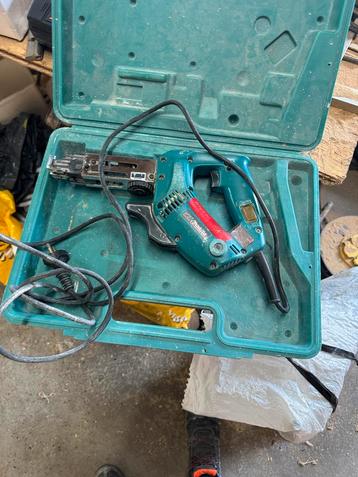 Makita bandschroef machine beschikbaar voor biedingen