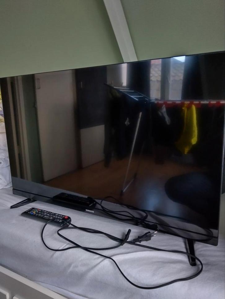 Samsung 32 inch HD Ready LED TV - Ziggo gecertificeerd, Audio, Tv en Foto, Televisies, Gebruikt, LED, 60 tot 80 cm, HD Ready (720p)