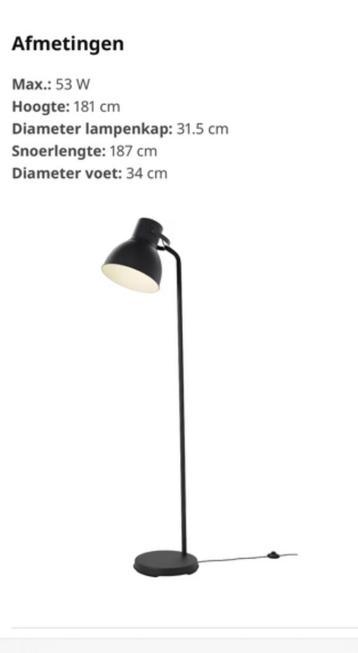 Leuke lwoonkamer lamp beschikbaar voor biedingen