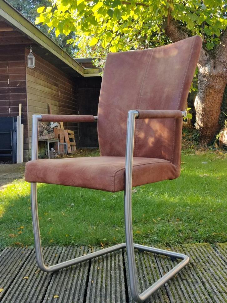 4 comfortabele eetkamerstoelen, Huis en Inrichting, Stoelen, Zo goed als nieuw, Vier, Metaal, Stof, Bruin, Ophalen