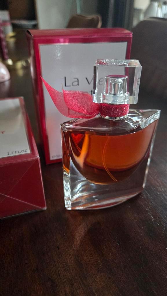 Nieuw Lancôme La Vie Est Belle Intensément EDP 50ml, Sieraden, Tassen en Uiterlijk, Uiterlijk | Parfum, Nieuw, Verzenden