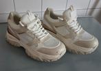 Mooie crèmekleurige sneakers Maat 37, Oxmox, Ophalen of Verzenden, Sneakers of Gympen, Zo goed als nieuw