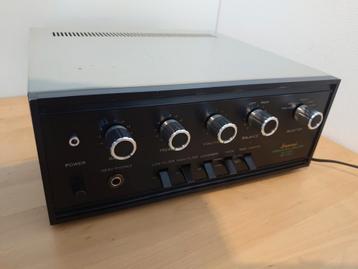 Sansui AU-222 stereo versterker  in topstaat!  beschikbaar voor biedingen