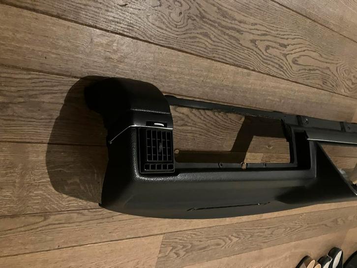 Volvo 240 Dashboard '92 - Onbeschadigd, Auto-onderdelen, Dashboard en Schakelaars, Volvo, Gebruikt, Ophalen