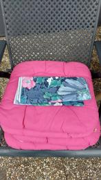 Bijna gratis. 4 roze tuinmeubelkussentjes / kussentjes + kle, Ophalen, Gebruikt