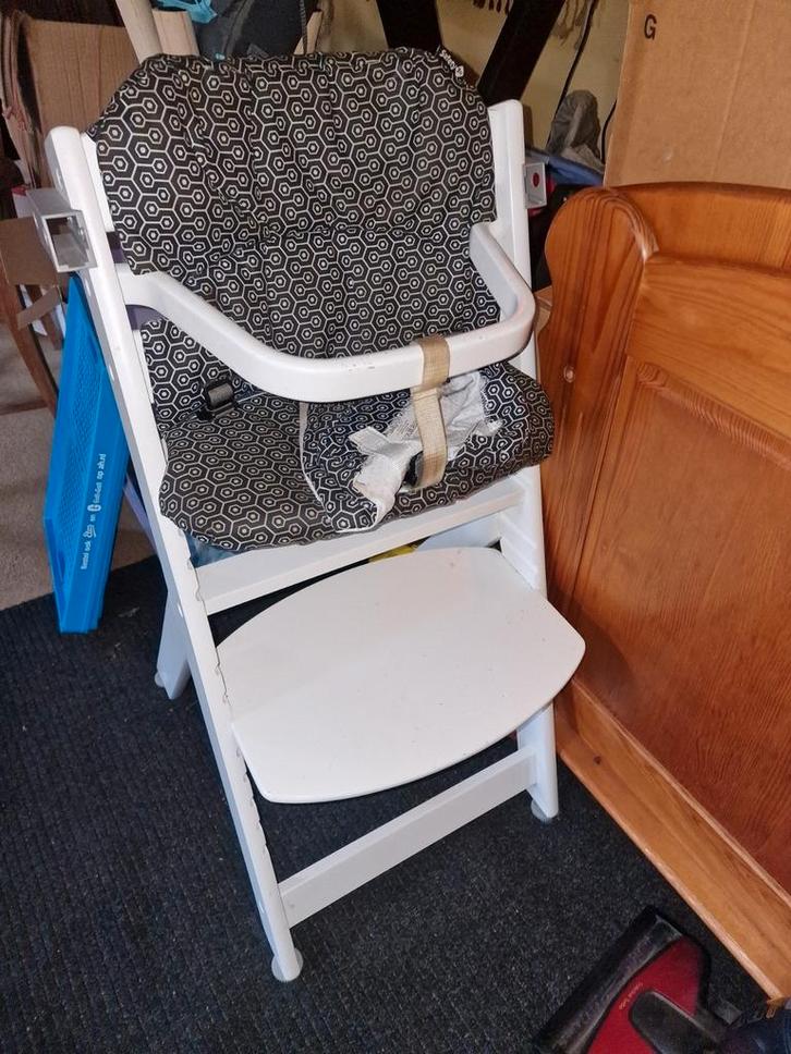 Stafety first kinderstoel, Kinderen en Baby's, Kinderstoelen, Gebruikt, Meegroeistoel, Aanschuifbaar, Afneembaar eetblad, Gordel(s)