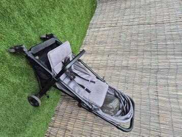 Prenatal buggy beschikbaar voor biedingen