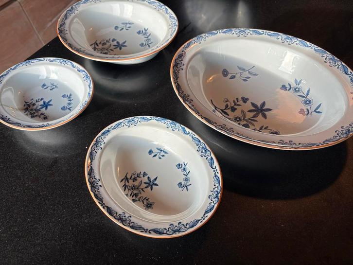 Oost India schaaltjes - Rörstrand Sweden, Huis en Inrichting, Keuken | Servies, Gebruikt, Schaal of Schalen, Overige stijlen, Porselein