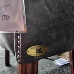 Chesterfield kuipje, bijzet fauteuil in vintage rundleer., Ophalen, Minder dan 75 cm, Chesterfield, Nieuw